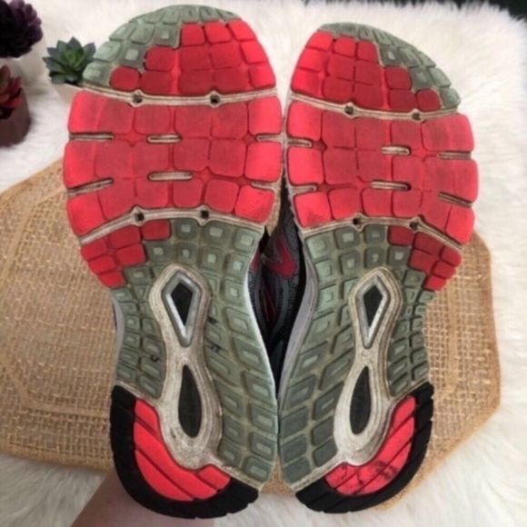 New Balance Running Shoes W880GB7 - Picture 11 of 14